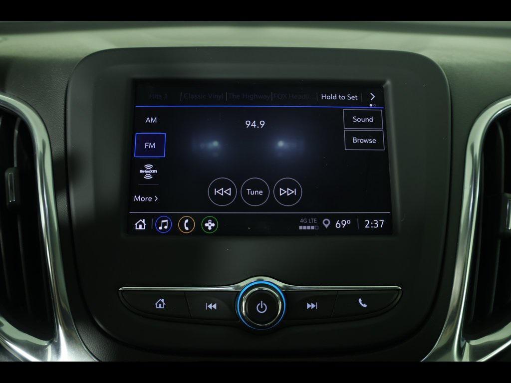 used 2022 Chevrolet Equinox car, priced at $25,238
