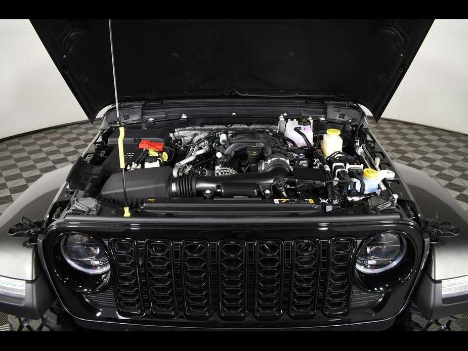 new 2024 Jeep Gladiator car, priced at $53,139