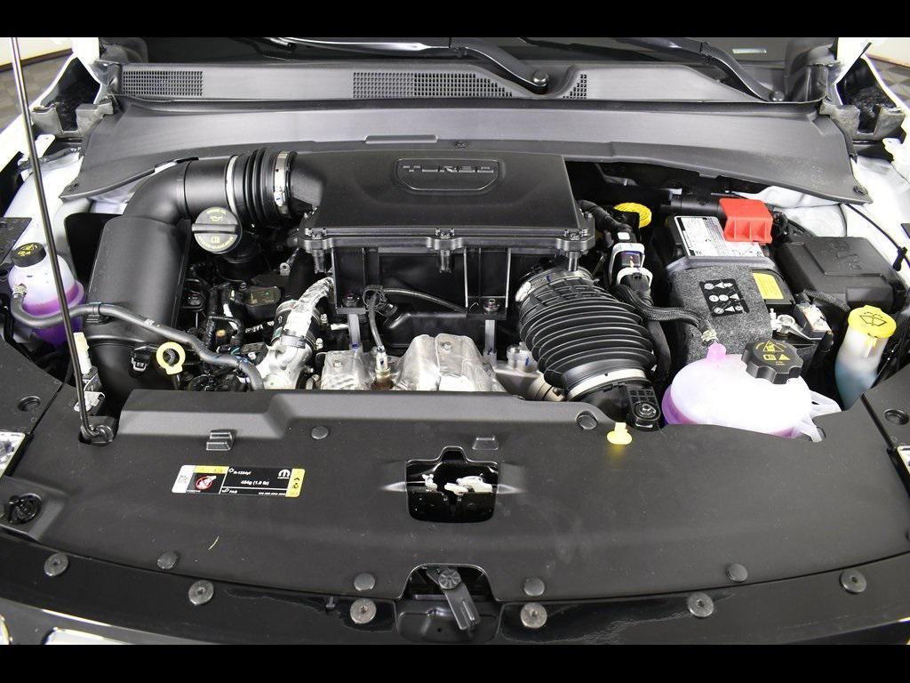 new 2025 Jeep Compass car, priced at $25,999