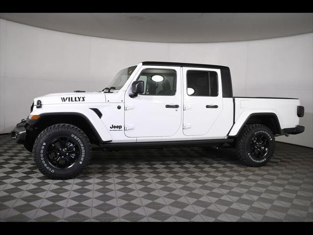new 2025 Jeep Gladiator car, priced at $45,635