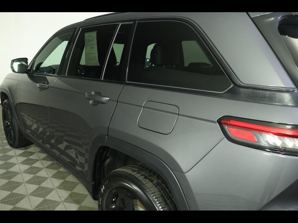 used 2023 Jeep Grand Cherokee car, priced at $32,285