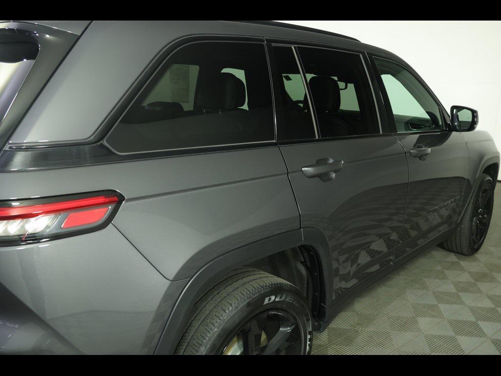 used 2023 Jeep Grand Cherokee car, priced at $32,285