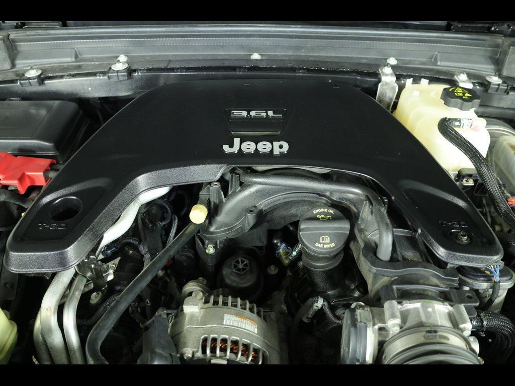 used 2018 Jeep Wrangler Unlimited car, priced at $24,282