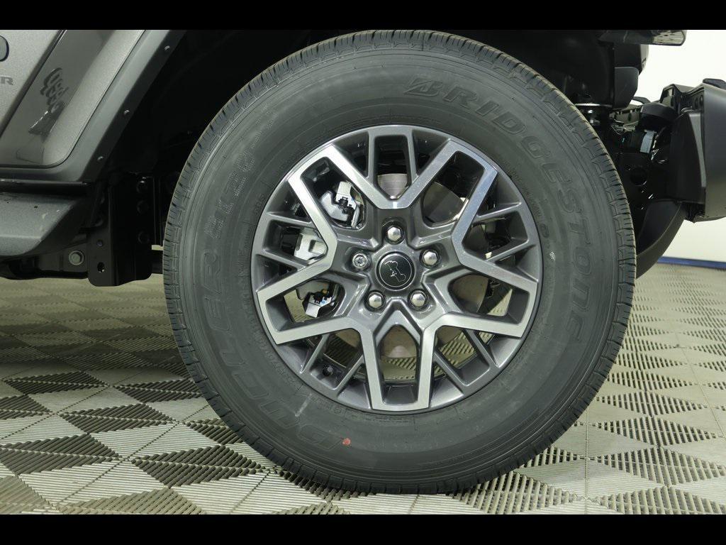 new 2025 Jeep Wrangler car, priced at $53,890