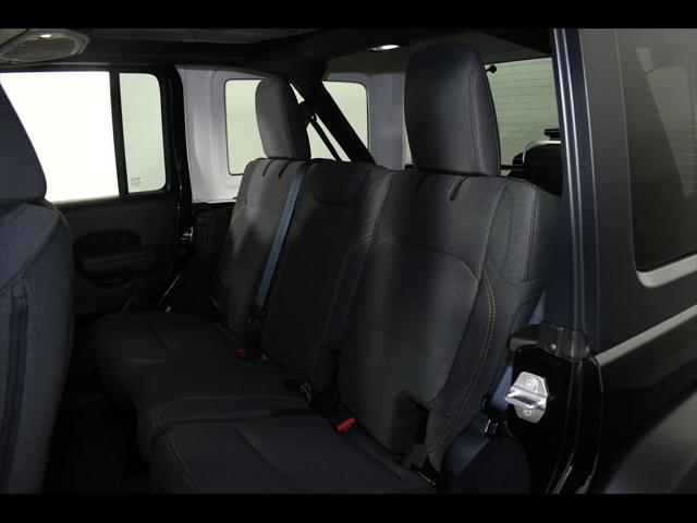 new 2025 Jeep Wrangler car, priced at $46,370