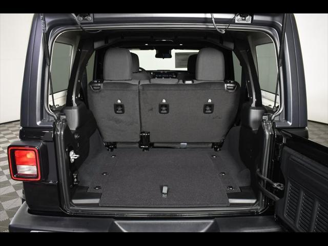 new 2025 Jeep Wrangler car, priced at $46,370