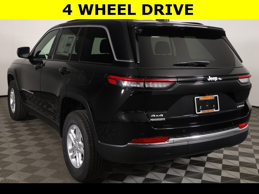 new 2025 Jeep Grand Cherokee car, priced at $40,864