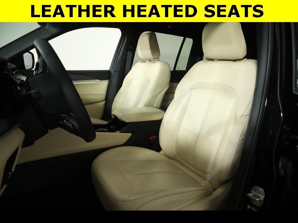 used 2023 Jeep Grand Cherokee car, priced at $35,011