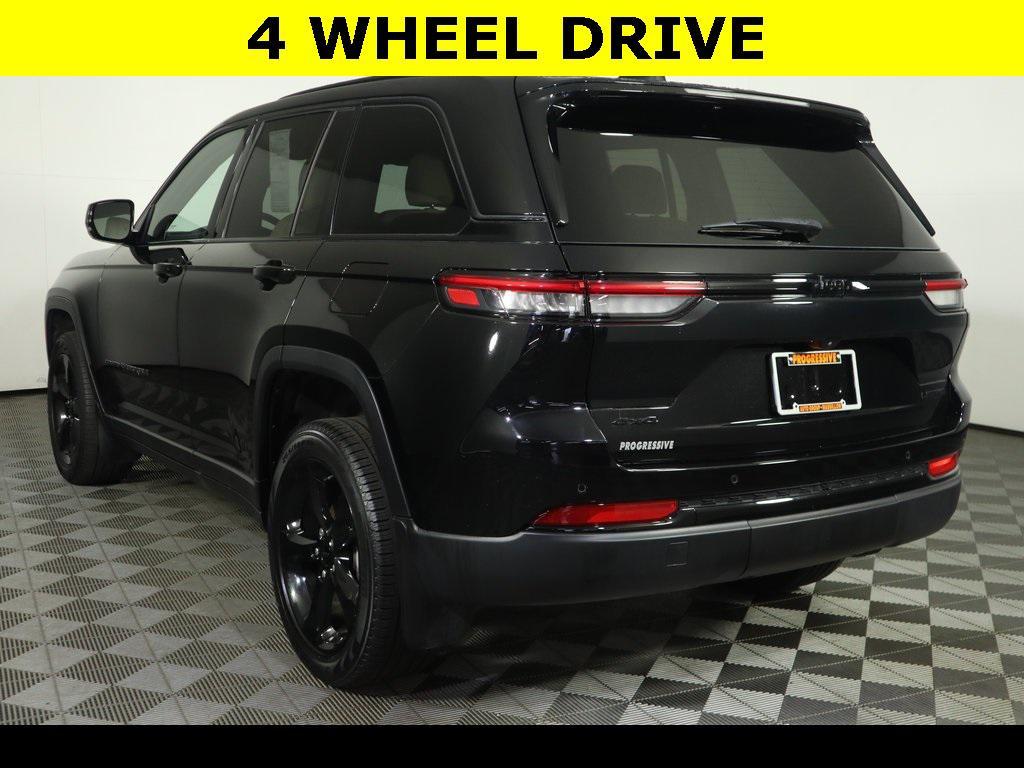used 2023 Jeep Grand Cherokee car, priced at $35,011