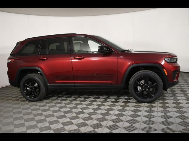 new 2025 Jeep Grand Cherokee car, priced at $43,999