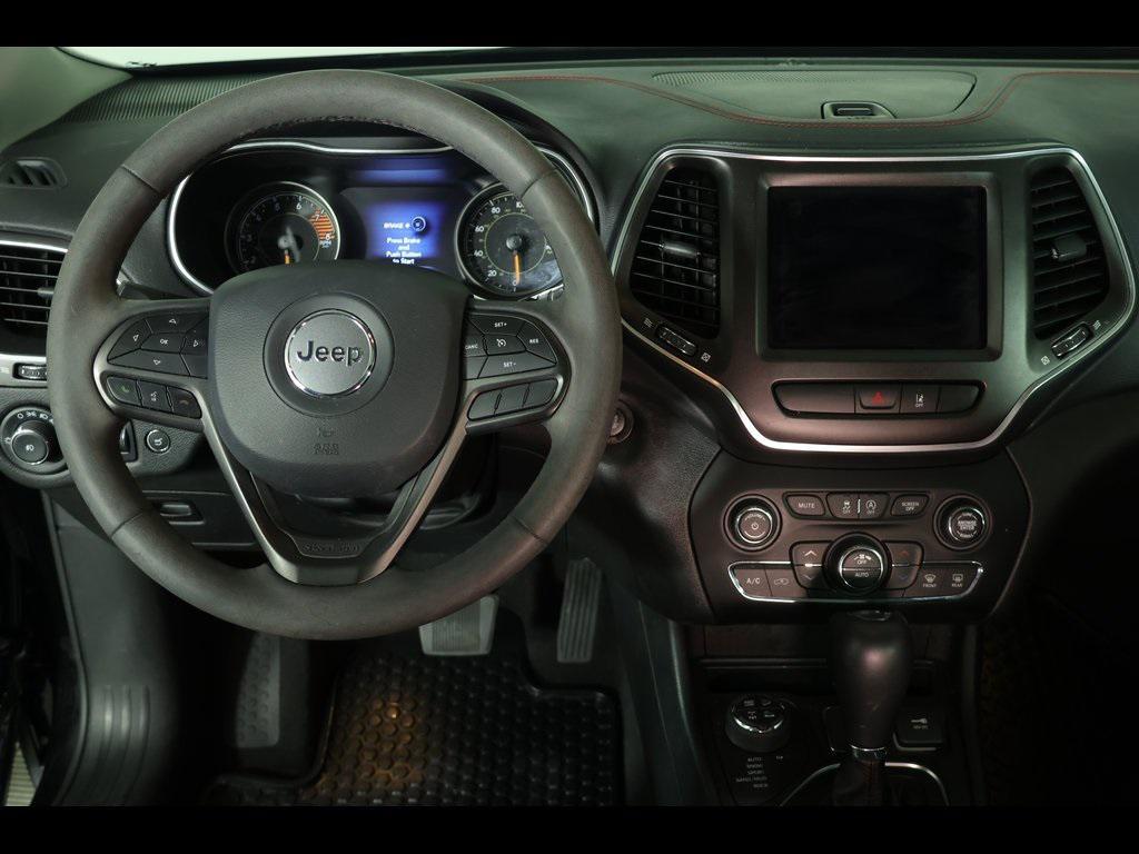 used 2022 Jeep Cherokee car, priced at $25,468