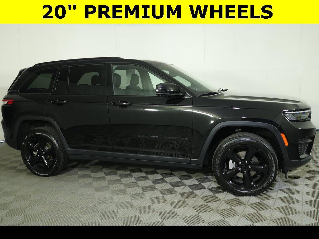 used 2023 Jeep Grand Cherokee car, priced at $36,922
