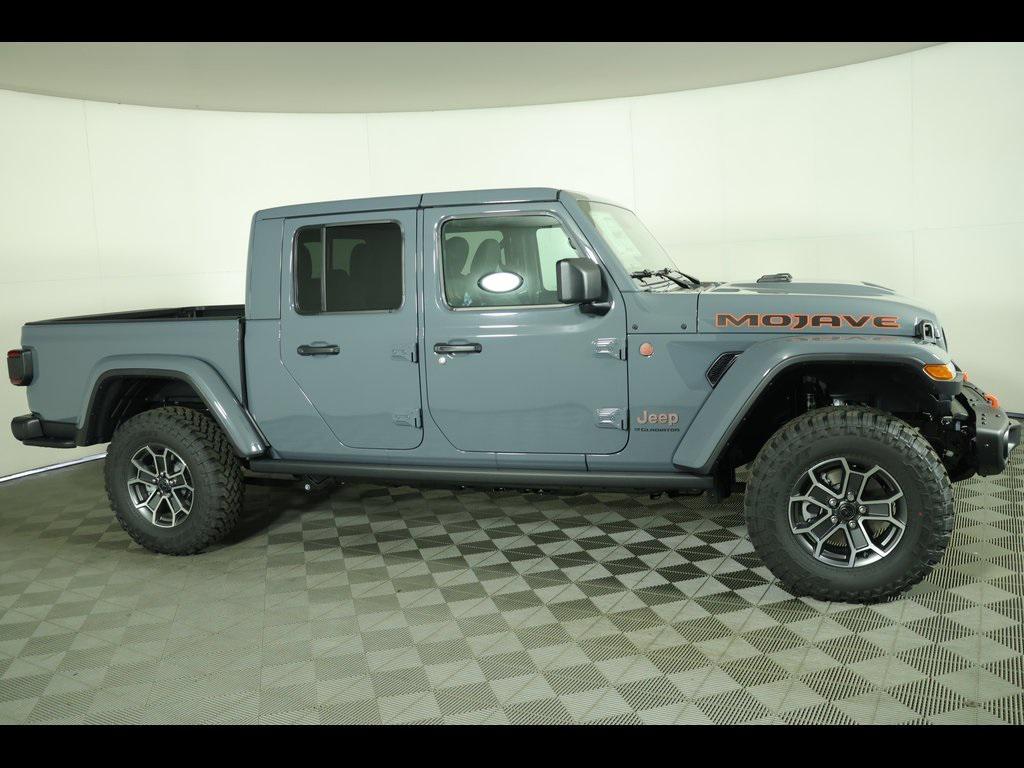 new 2025 Jeep Gladiator car, priced at $55,995