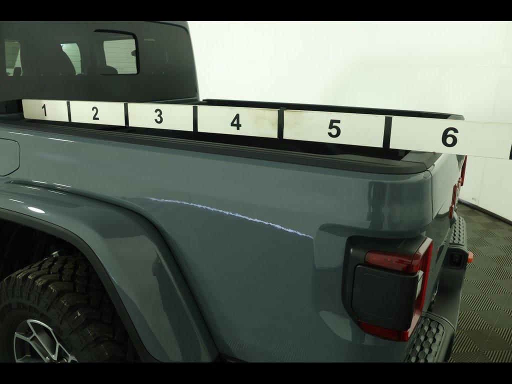 new 2025 Jeep Gladiator car, priced at $55,995