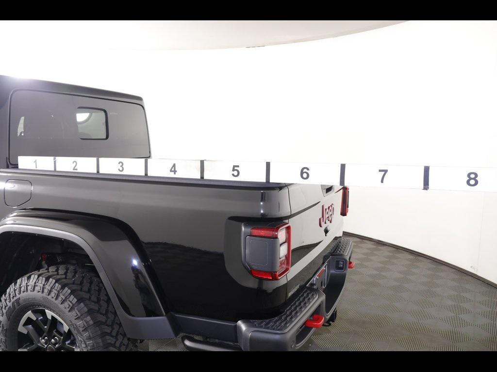 new 2025 Jeep Gladiator car, priced at $53,999