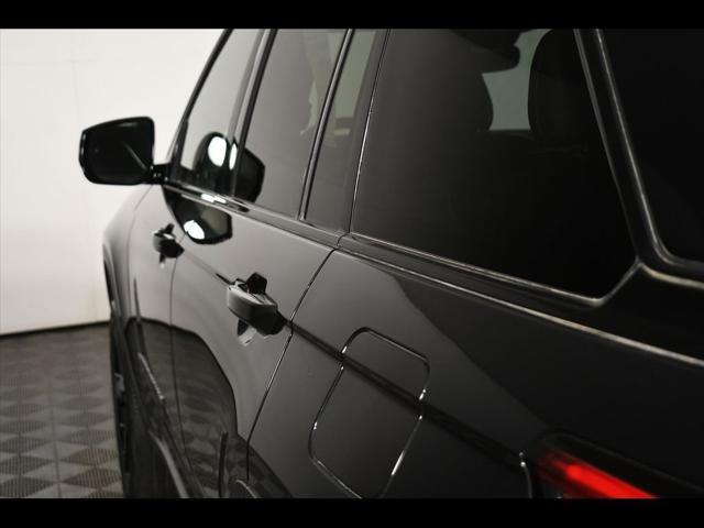 used 2023 Jeep Grand Cherokee car, priced at $33,989