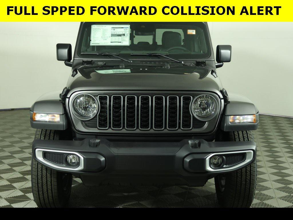 new 2025 Jeep Gladiator car, priced at $45,980