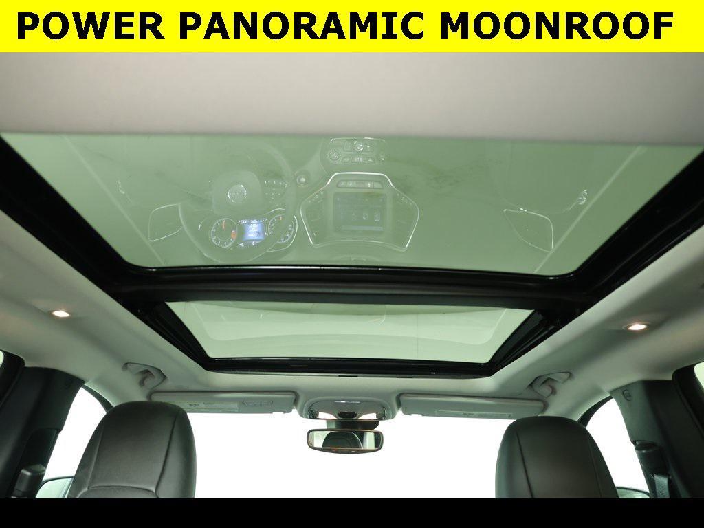 used 2023 Jeep Cherokee car, priced at $23,212