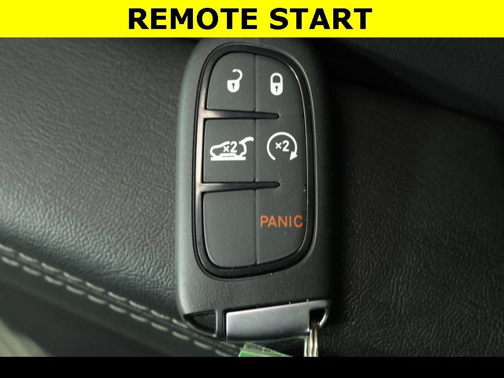 used 2023 Jeep Cherokee car, priced at $23,212