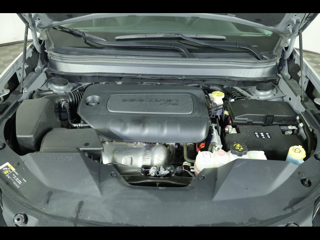 used 2023 Jeep Cherokee car, priced at $23,212