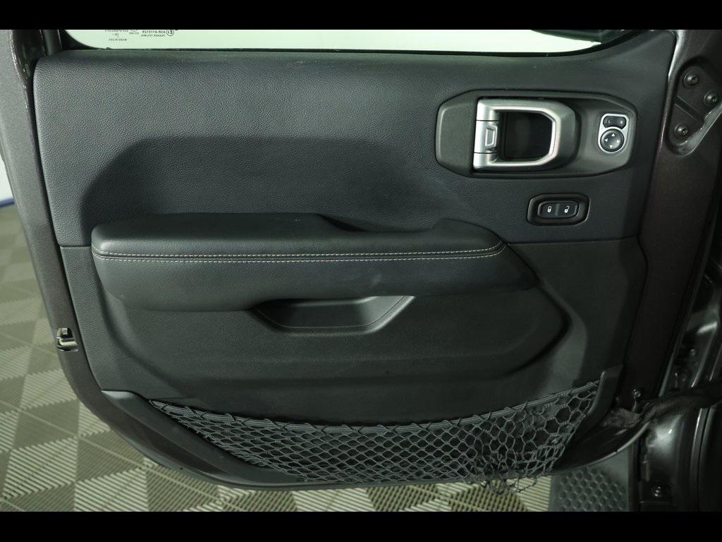 used 2019 Jeep Wrangler Unlimited car, priced at $27,345