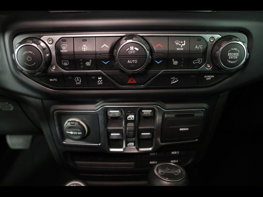 used 2019 Jeep Wrangler Unlimited car, priced at $27,345