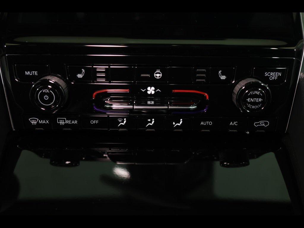 new 2025 Jeep Grand Cherokee car, priced at $44,415