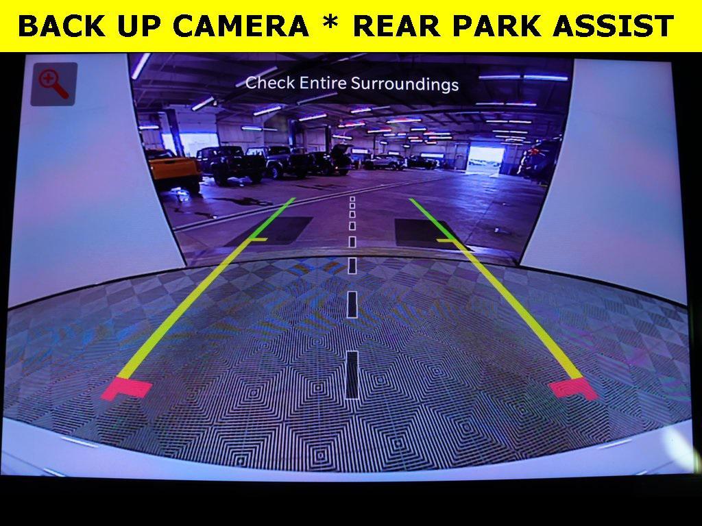 new 2025 Jeep Grand Cherokee car, priced at $44,415