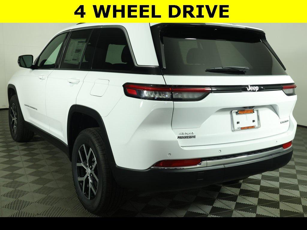 new 2025 Jeep Grand Cherokee car, priced at $44,415