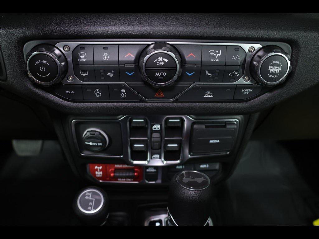 new 2025 Jeep Wrangler car, priced at $52,499