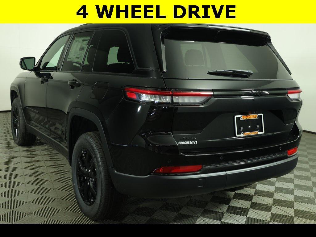 new 2025 Jeep Grand Cherokee car, priced at $39,980