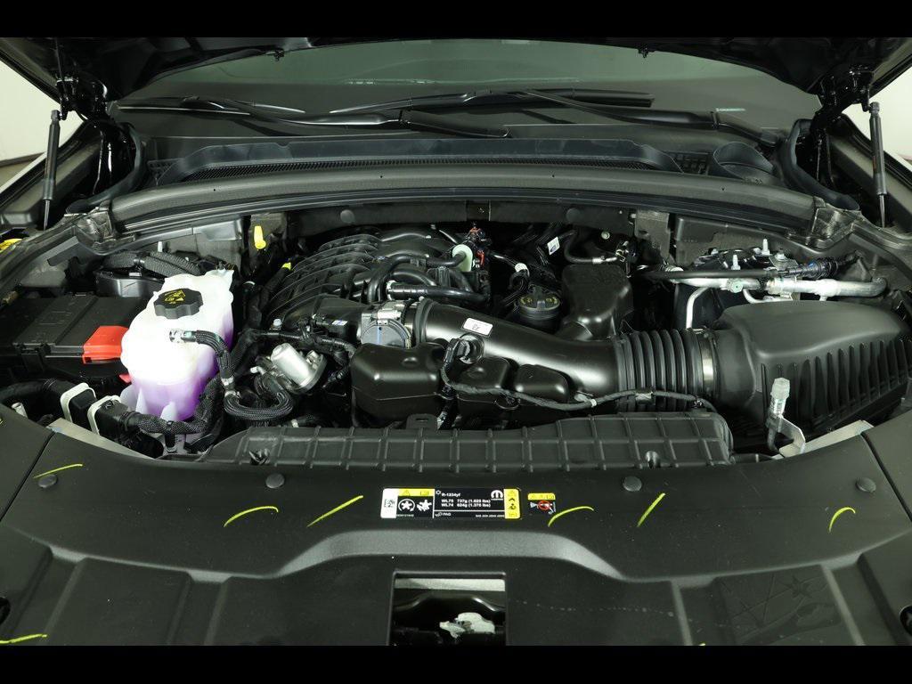 new 2025 Jeep Grand Cherokee car, priced at $39,980
