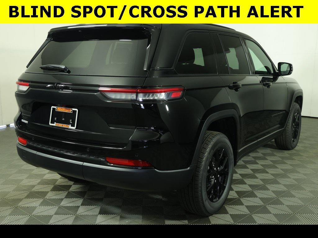 new 2025 Jeep Grand Cherokee car, priced at $39,980