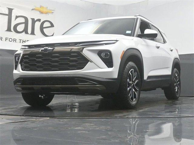 new 2025 Chevrolet TrailBlazer car, priced at $33,436