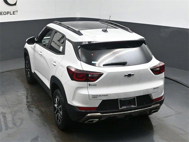 new 2025 Chevrolet TrailBlazer car, priced at $33,436