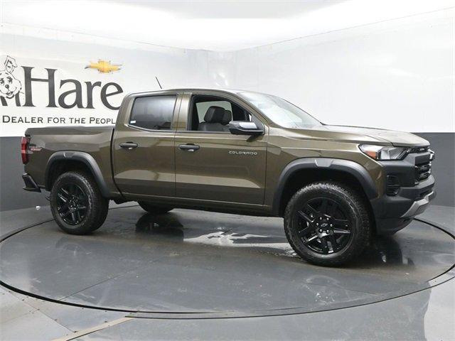 new 2025 Chevrolet Colorado car, priced at $44,827