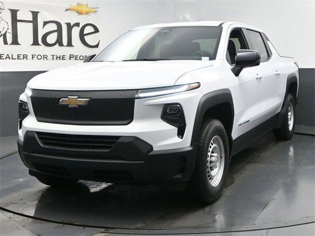 new 2025 Chevrolet Silverado EV car, priced at $55,125