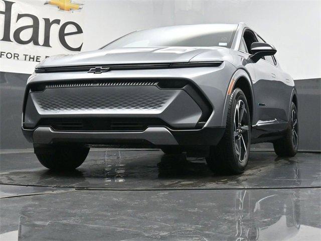 new 2025 Chevrolet Equinox EV car, priced at $45,390