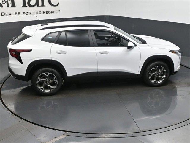 new 2025 Chevrolet Trax car, priced at $24,987
