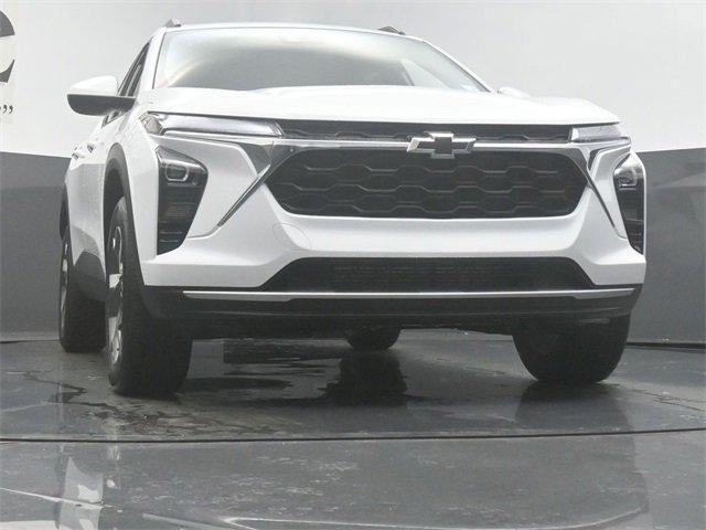 new 2025 Chevrolet Trax car, priced at $24,987