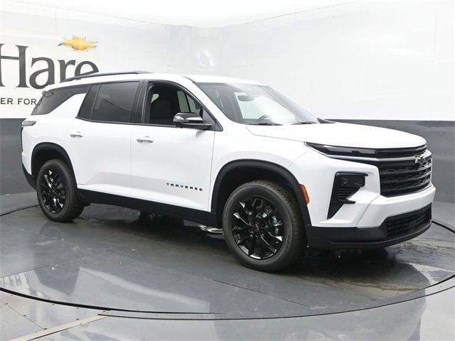 new 2026 Chevrolet Traverse car, priced at $46,654
