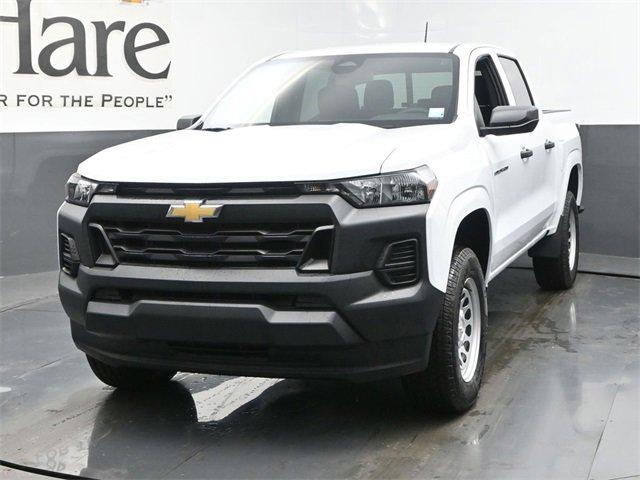 new 2025 Chevrolet Colorado car, priced at $32,490