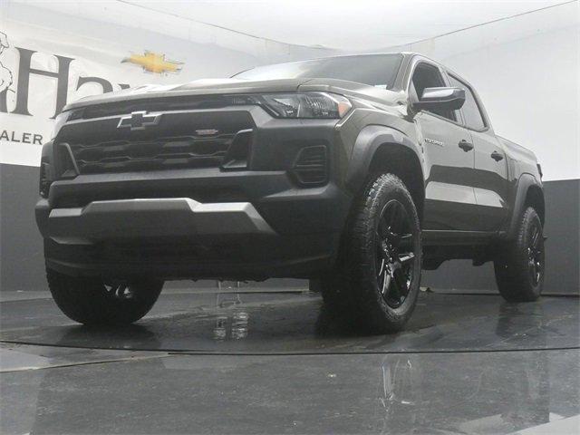 new 2025 Chevrolet Colorado car, priced at $43,894