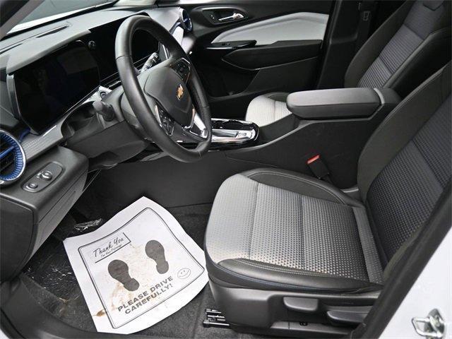 new 2025 Chevrolet Trax car, priced at $23,944
