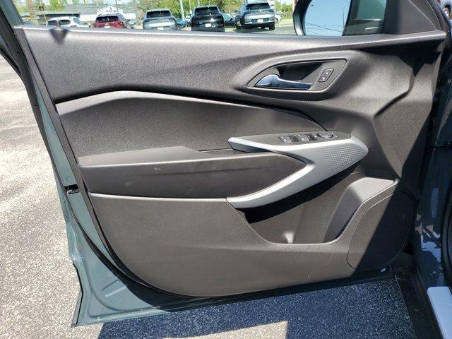 new 2025 Chevrolet Trax car, priced at $22,582
