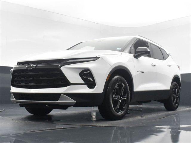 new 2024 Chevrolet Blazer car, priced at $32,924