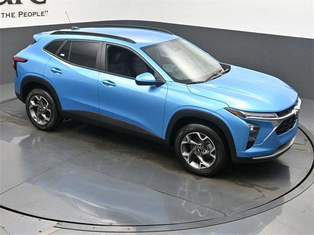 new 2025 Chevrolet Trax car, priced at $25,361