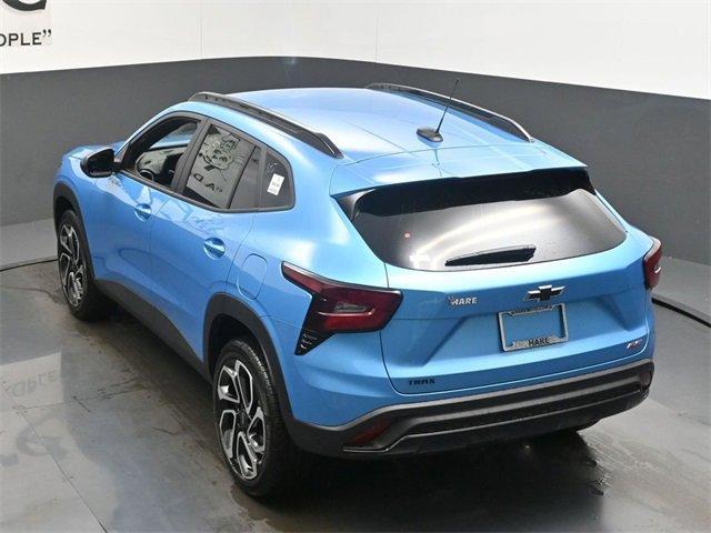 new 2025 Chevrolet Trax car, priced at $26,021