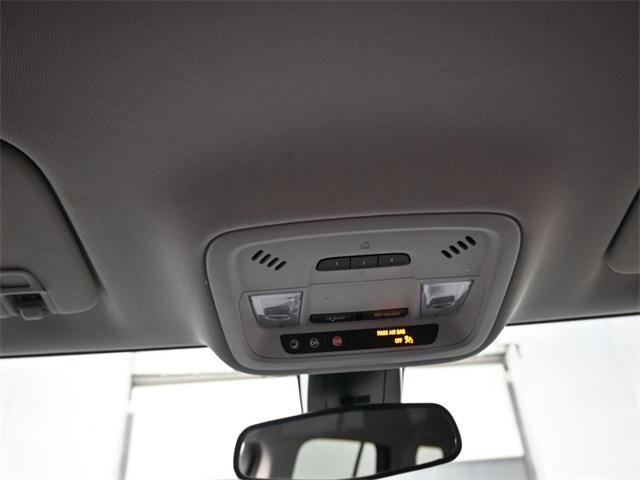 used 2021 Chevrolet Traverse car, priced at $24,971