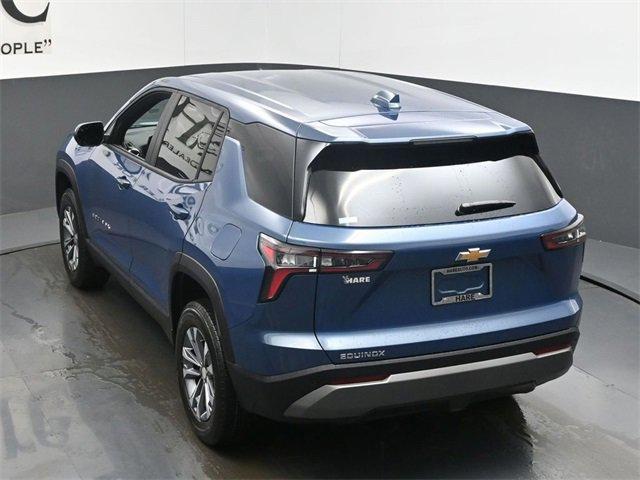 new 2026 Chevrolet Equinox car, priced at $30,290